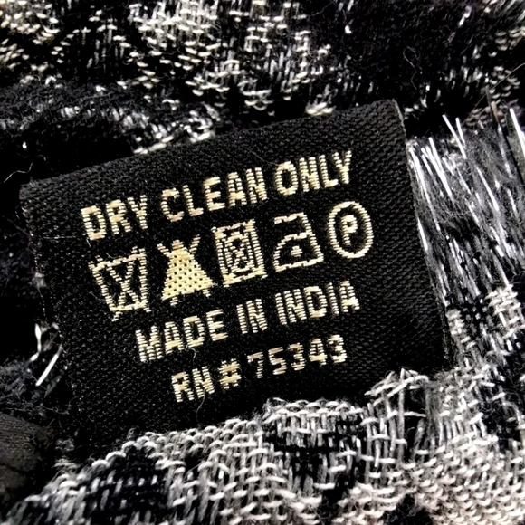 Ahujasons India Women’s O/S Black Gray Scarf - Picture 4 of 9